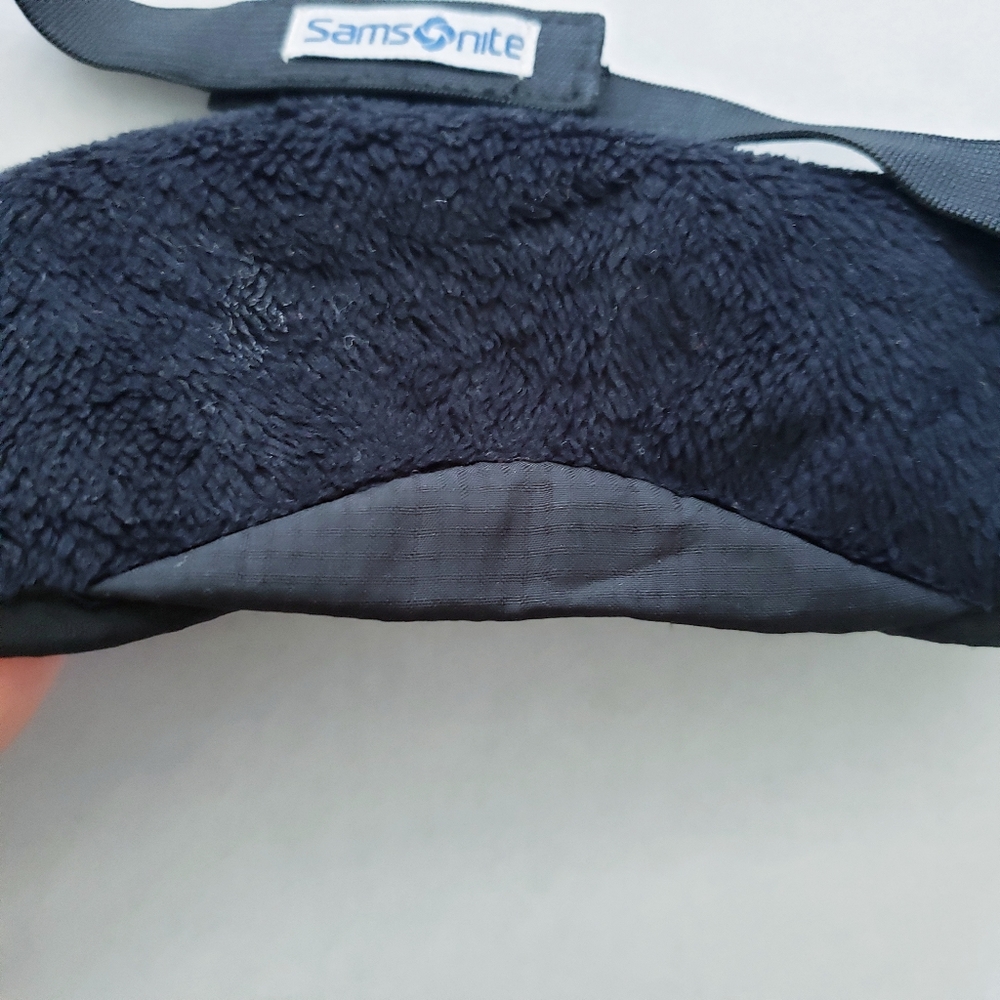 Samsonite Eye Mask - Picture 4 of 4